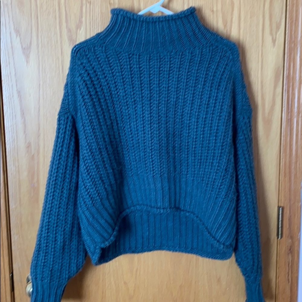 H&M sweater